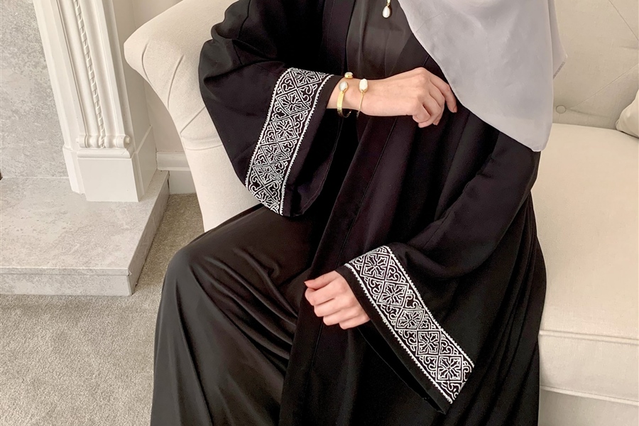 Discover Elegant Women’s Abayas in Melbourne – Find Retailers on Melbourne Vibe